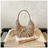 2026 Nueva Bolsa de Hombro Cruzada para Mujer con Lunares y Lazo, Bolso de Moda de un Solo Hombro, Versátil Bolso Tipo Dumpling de Gama Alta para el Trabajo