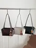 2026 Nueva Bolsa de Mano Artística Estilo Vintage para Debajo del Brazo, Bolso de Hombro Minimalista Simple de Color Sólido Moderno de Alto Valor