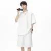 Camiseta de Manga Corta con Jacquard de Letras para Traje de Hombre Verano Americana Pesada Media Manga con Pantalones Cortos Casual Dos Venta al por Mayor