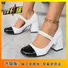 Zapatos Mary Jane Retro Franceses de Bloques de Color para Mujer 2025 Nueva Moda Estilo Chanel Pequeño Correa Única Tacón Alto Zapatos Gruesos de Cuero