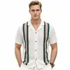 Camisa de Punto Rayada en Contraste con Cuello Cubano para Hombre Cárdigan Casual Americano de Manga Corta Camisa Polo Ropa para Hombre Transfronteriza Sj0060