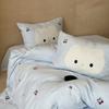 ¡Diversión Infantil Feliz! Juego de Cama de Algodón de Fibra Larga 100S de Cuatro Piezas Algodón Puro Cepillado Sábanas Funda de Edredón Juego Bordado de Tres Piezas para Estudiantes