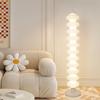 Lámpara de Pie con Forma de Calabaza para Sala de Estar, Estilo Nórdico de Alta Gama, Junto al Sofá, Dormitorio, Estilo Crema Vintage, Lámpara de Mesa LED Decorativa de Ambiente