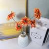 Flor de simulación de crisantemo Xiangyang de 5 cabezas, decoración ceremonial de boda, material floral, hileras de flores para caminos, decoración de hoteles, flores falsas.