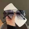 Gafas de Sol Metálicas Transparentes Cuadradas Nuevas 2026 Unisex Color Degradado Protección UV Moda Gafas para Conducir