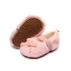 Zapatos Peludos para Niñas 2023 Otoño e Invierno Nuevos Zapatos de Gorro de Suela Blanda Zapatos de Princesa Forrados de Polar Peludo Zapatos Peludos Exteriores para Niños