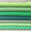 Grupo de tela verde tela de algodón puro floral pequeño algodón liso forro algodón hecho a mano DIY patchwork ropa de muñeca 25cm * 25cm