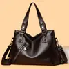 Comercio Exterior Transfronterizo 2026 Modelo Nuevo Bolso Casual de Hombro, de Mano y Cruzado de Gran Capacidad a la Moda para Madres de Edad Media