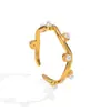 Anel Aberto Simples de Pérola Estilo Europeu e Americano Xia Ling Aço Inoxidável Banhado a Ouro 18K Estilo Ins Moda Versátil Anel de Aço Titânio para Mulheres