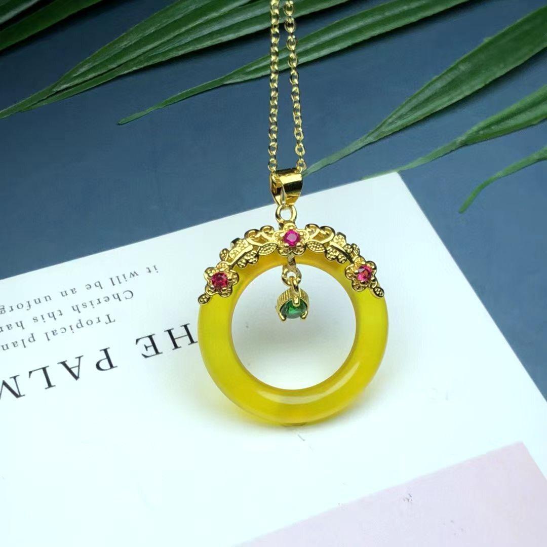智贝详情图_6批发金色镶嵌冰种黄玉髓平安环吊坠玛瑙玉石项链挂