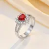 Anillo de Cobre Exquisito con Microincrustaciones de Diamantes, Ultrabrillante y de Ensueño para Mujer, Estilo Francés de Lujo Ligero con un Toque de Alta Gama, Anillo Abierto Super Hada y Hermoso