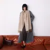 Bufanda cálida retro floral versátil para otoño e invierno, estilo Hong Kong, imitación cachemir para mujer, con borlas largas a la moda