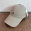 Gorra de béisbol, gorra de pico de pato, estilo retro americano, copa suave lavada, bordado de letras pequeñas, casual y versátil, accesorio para parejas que salen