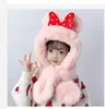 Nuevo Sombrero de Invierno 2025 para Niños Peluche Dibujos Animados Lindo Bebé Niño y Niña Bufanda con Forro Polar Sombrero Integrado con Protección para los Oídos