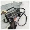 Bolsa Pequeña Estilo Coreano para Mujer 2025 Nueva Bandolera Retro a Cuadros Bolso Almohada Textura de Nicho Bolso Cruzado para el Trabajo