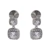Pendientes Cuadrados Minimalistas de Nicho Pinzas para Orejas de Espiral Mosquitera Pendientes de Circonita Súper Brillantes Pendientes Versátiles para el Viaje Diario Sin Perforación