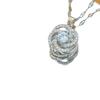 [Acero titanio] Collar con colgante de flor de circón giratorio de camelia de Cyber Celebrity Time to Time, elegante cadena de clavícula ligera y lujosa.