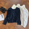 Botón de concha/Nuevo estilo coreano de otoño borde enrollado cuello redondo color liso de un solo pecho agradable a la piel cómodo camiseta básica T-shirt moderna