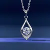 Collar de plata de ley 925 con moissanita en forma de gota de agua, cadena de clavícula de nicho de lujo ligero, joyería colgante de estilo minimalista