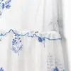Comercio Exterior 2026 Primavera Nuevo Estilo Europeo y Americano Moda Femenina Sexy Chica Atractiva Vestido con Volantes Bordado Hombros Descubiertos