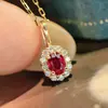 Entrega Directa de Fábrica Shuibei Collar Tesoro Color Rubí Natural Diamante Real Oro Real 18K Joyería Retro Exquisita Elegante para Mujer