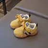 Zapatos para Niños Tenis 2025 Otoño Nuevos Casuales para Niños Ligeros Zapatos de Tabla para Niñas Alemanes Versátiles Zapatos Forrest Gump