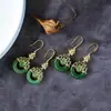 Pendientes Hebilla de Paz Hetian para Mujer, Lujo Ligero Flor Hueca Estilo Étnico Estilo Antiguo Hanfu Cheongsam Ganchos Largos para Orejas