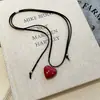 Colar de Croissant Sorridente de Couro Desenho Animado Fofo Estilo Coreano Corrente para Clavícula Dopamina Luxo Leve Acessório Versátil de Nicho