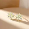 Pendientes de flor de hielo color dopamina, adornados con diamantes, para mujer, únicos, hermosos y que exudan un aura sofisticada y elegante