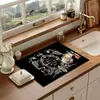 Alfombrilla de Encimera de Barro Diatómico Estilo Vintage Dibujos Animados Nuevos Halloween Estilo Americano Alfombrilla Drenante Resistente a la Suciedad Alfombrilla Secadora para Tazas de Agua