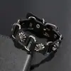 Pulsera de cuero genuino estilo punk vintage europeo y americano, muy vendida en AliExpress. Pulsera de cuero genuino con cruz de aleación para hombre.