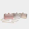 Bolsa de Mão com Strass para o Verão 2026 Corrente Banquet Mini Feminina de Alta Qualidade Quadrada Requintada Bolsa de Noite Bolsa de Mão para Vestido