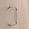 Soporte de Pared de Hierro Forjado para una Sola Botella de Vino Tinto y Licor, Creativo Colgador de Copas de Vino, Gabinete de Vino para Uso Doméstico