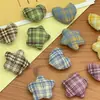 Accesorios para Joyería de Corazón a Cuadros Retro Estrella de Cinco Puntas DIY Pasador para el Cabello Zapatos y Calcetines Accesorios para el Cabello Bolsas Broches de Tela