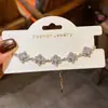 Pulsera Geométrica de Flor de Circonita Super Brillante para Mujer, Gama Alta, Lujo Ligero, Moderna, Pulsera Versátil, Nicho, Joyería de Mano Exquisita y Elegante