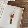 Colar de Pedra Olho de Tigre de Madeira com Filhote e Urso para Mulheres, Design Fofo de Nicho Outono e Inverno Corrente de Suéter Acessório de Pingente Longo