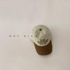 Gorra para Niños Primavera y Otoño Estilo Occidental Bordado de Letras Combinación de Colores Visera Blanda Corona Suave Gorra de Béisbol Moderna para Niños Bebé Primavera