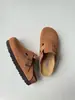 Sapatos Sangpo Village Impermeáveis que Aumentam a Altura Birkenstock Femininos Meio Cobertos 2026 Nova Coleção Primavera/Outono Couro Genuíno Sola Grossa Sapatos Casuais Versáteis Chinelos