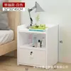 Mesa de cabeceira simples com armazenamento trancável, design de armazenamento em camadas e bordas lisas polidas para uso no quarto de casa