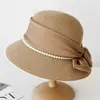Sombrero de Paja Redondo con Lazo de Perla Estilo Francés Pequeño para Primavera y Verano Protección Solar Sombrero Cubo Sombrero de Pescador Estilo Coreano para Mujer Sombrero de Paja Tejido de Paja para Viaje