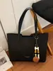 Bolso Sencillo Transfronterizo para Mujer 2026 Nuevo Estilo de Moda Tendencia Bolso de Hombro Único Bolso Tote Coreano de Gran Capacidad