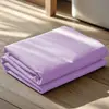 Hoja de Cama de Algodón Lavado Transpirable Amigable con la Piel de Color Sólido Pieza Única Juego de Tres Piezas Funda de Almohada Hoja de Cama Individual para Dormitorio de Estudiantes Modelo Nuevo 2026