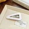 Pinza Grande Triangular para Cabello Dulce Bordada con Flores Coreanas para Mujeres, Pinza Versátil para el Frente, Pinza para Flequillo, Accesorio para el Cabello para Mujeres