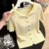 Camiseta de Tricô Roxa Estilo Coreano de Luxo Leve com Gola e Manga Curta, Top Curto Slim Fit de Verão para Figuras Petites, Estilo Suave, Moderno