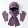 Conjunto de tres piezas para mujeres de mediana edad y mayores: gorro de punto grueso y cálido de otoño e invierno, gorra de béisbol de pelo de conejo, bufanda y guantes