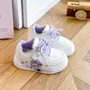 Zapatillas de dibujos animados para niñas de 6 a 12 años, estilo primavera y otoño, zapatos blancos transpirables de suela blanda, zapatillas deportivas para niños con velcro, zapatos casuales
