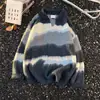 Tejido de punto asimétrico a rayas contrastantes estilo retro americano para hombres y mujeres en otoño e invierno, nuevo estilo perezoso, tejido de punto con cuello polo de imitación de visón