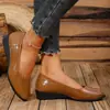 Venta al por mayor transfronteriza de zapatos planos de talla grande, listos para enviar, de la nueva colección primavera 2026 para mujer, con diseño slip-on, punta poco profunda y suela suave