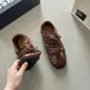 Diseño de Nicho Estampado de Leopardo Zapatillas de Entrenamiento Alemanas para Mujer Estilo Otoño/Invierno 2026 Suela Suave Fondo Plano Bloque de Color Zapatos Deportivos Zapatos de Moda Zapatos Versátiles Individuales