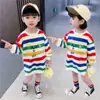 Primavera y Otoño Nuevo Estilo Princesa Ropa Exterior para Niñas Vestido Suéter de Longitud Media Rayado Moda Lindo Vestido Top